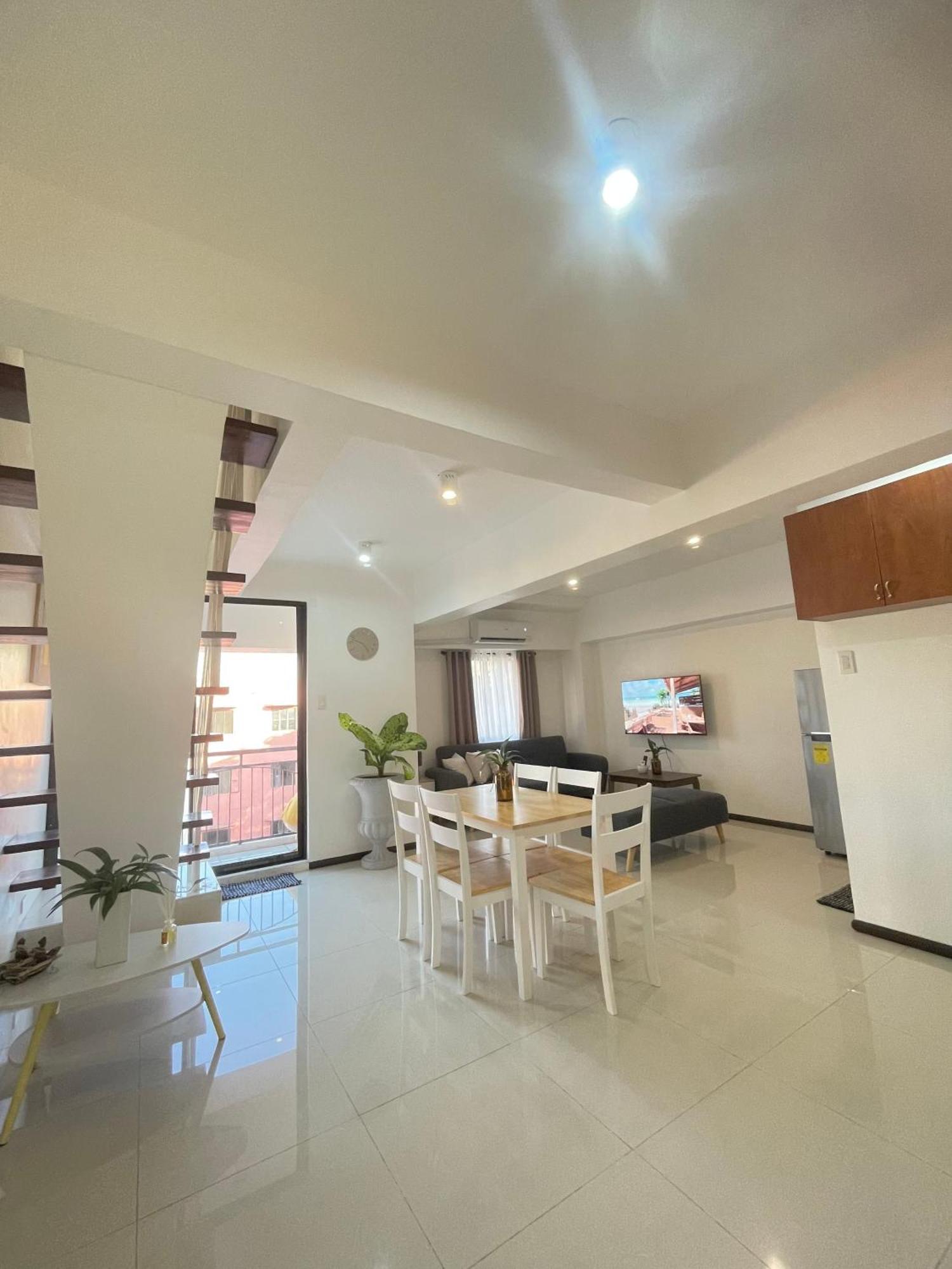 The Penthouse Suite Đảo Mactan Ngoại thất bức ảnh